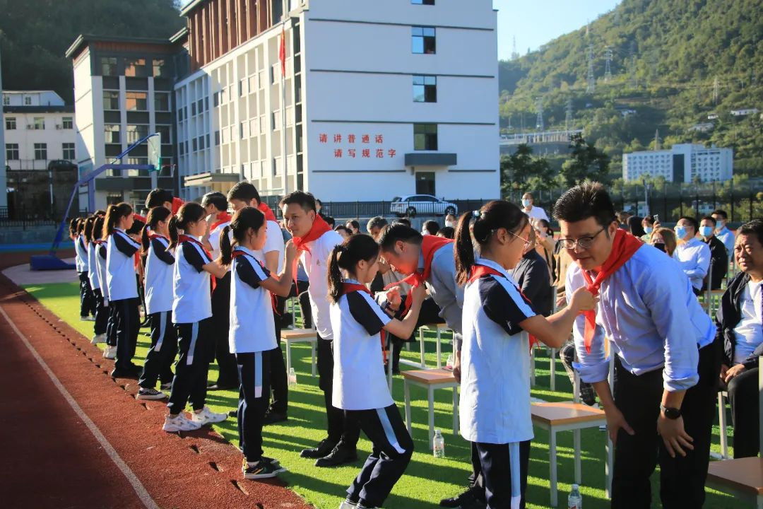 �����£�������ҩ�����ܲ�֣����Ůʿ�轨���������ݡ���ڰ�����������˳�����